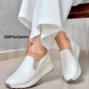 Tenis Cuero Beige Claro