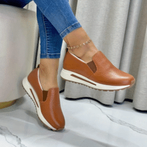 Tenis Cuero Café sin Cordón