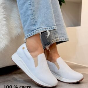 Tenis Cuero Blanca Sin Cordón
